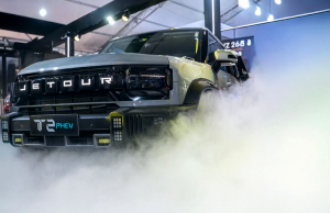 Jetour redefine el lujo inteligente en Automundo 2025