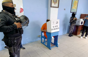 42 PPL ejercieron su derecho al voto en el Referéndum y Consulta Popular 2025 en Loja