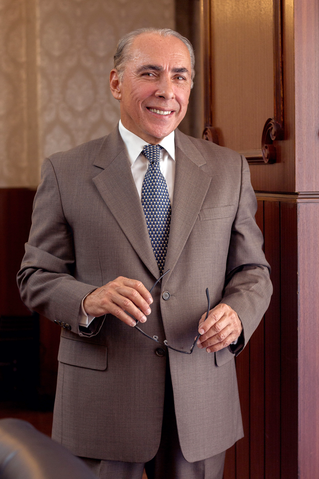 RICARDO RIVADENEIRA 1.jpg copia