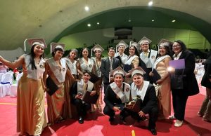 287 estudiantes se gradúan como bachilleres en la modalidad a distancia