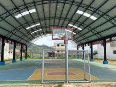 Finalizó la construcción de cancha y cubierta en el barrio Víctor Emilio Valdivieso