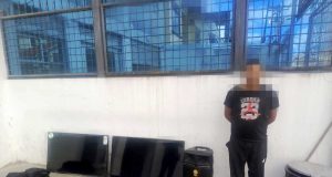 Policía aprehende a ciudadano y recupera varios objetos