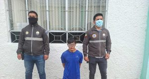 Policía impide ingreso de celular a la cárcel