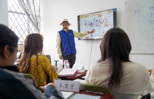 Oferta de idioma coreano en la UNL abre oportunidades de internacionalización