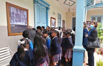 Estudiantes recorren instalaciones del Museo de la Música Salvador Zaragocín