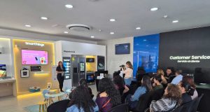 Samsung promueve taller de IA por el Día de las Madres con experiencia práctica de Galaxy AI
